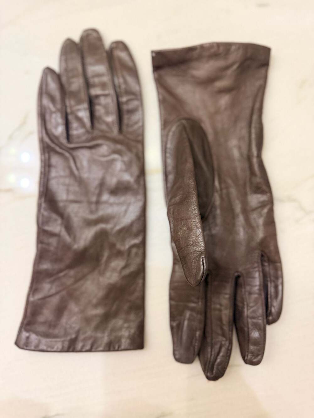 Grandoe Vintage Women's Brown Leather Gloves with Antron Nylon Lining Size 7.5